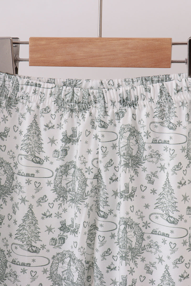 Green christmas tree print pajama set