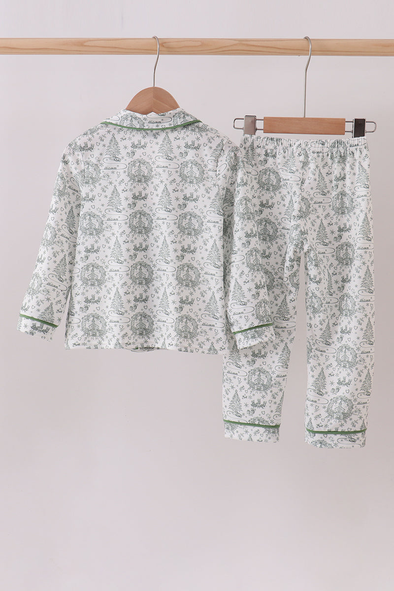 Green christmas tree print pajama set