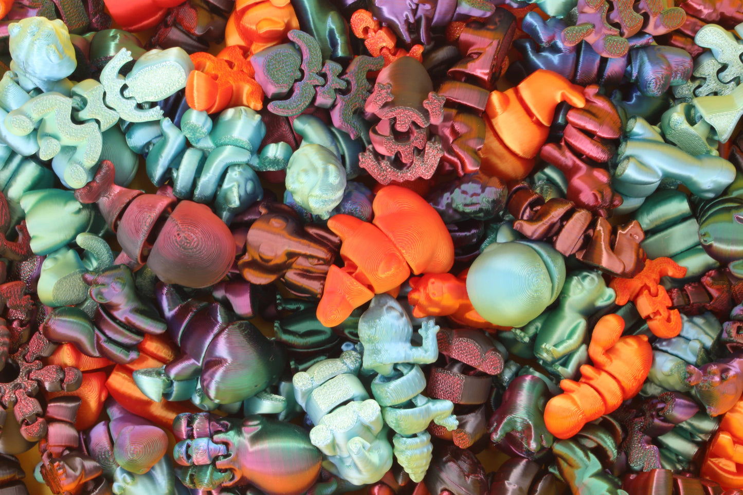 100 Pieces Mini 3D Printed Animals Mixed Colors
