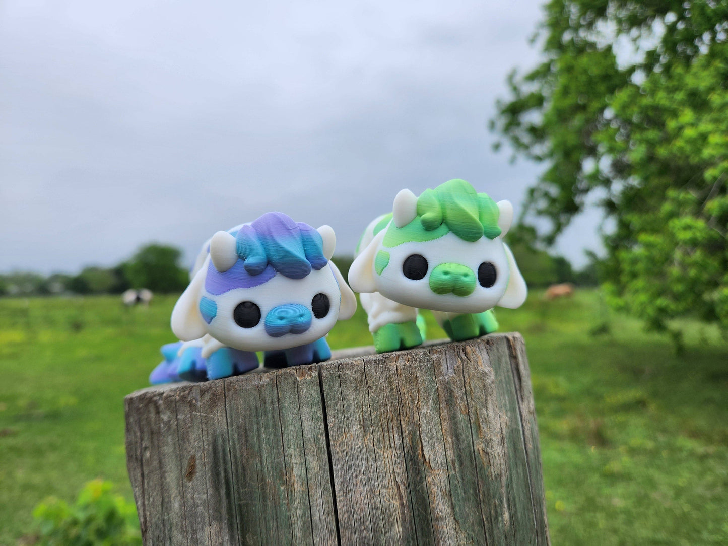 Cow Pals- Chunky Articulated Fidget