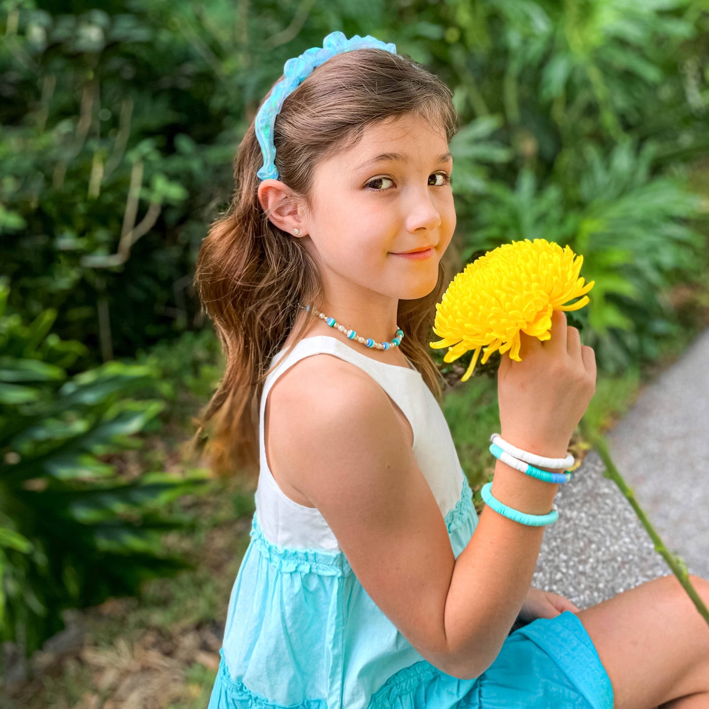 34 Headbands for Kids & Free Acrylic Accessories Display