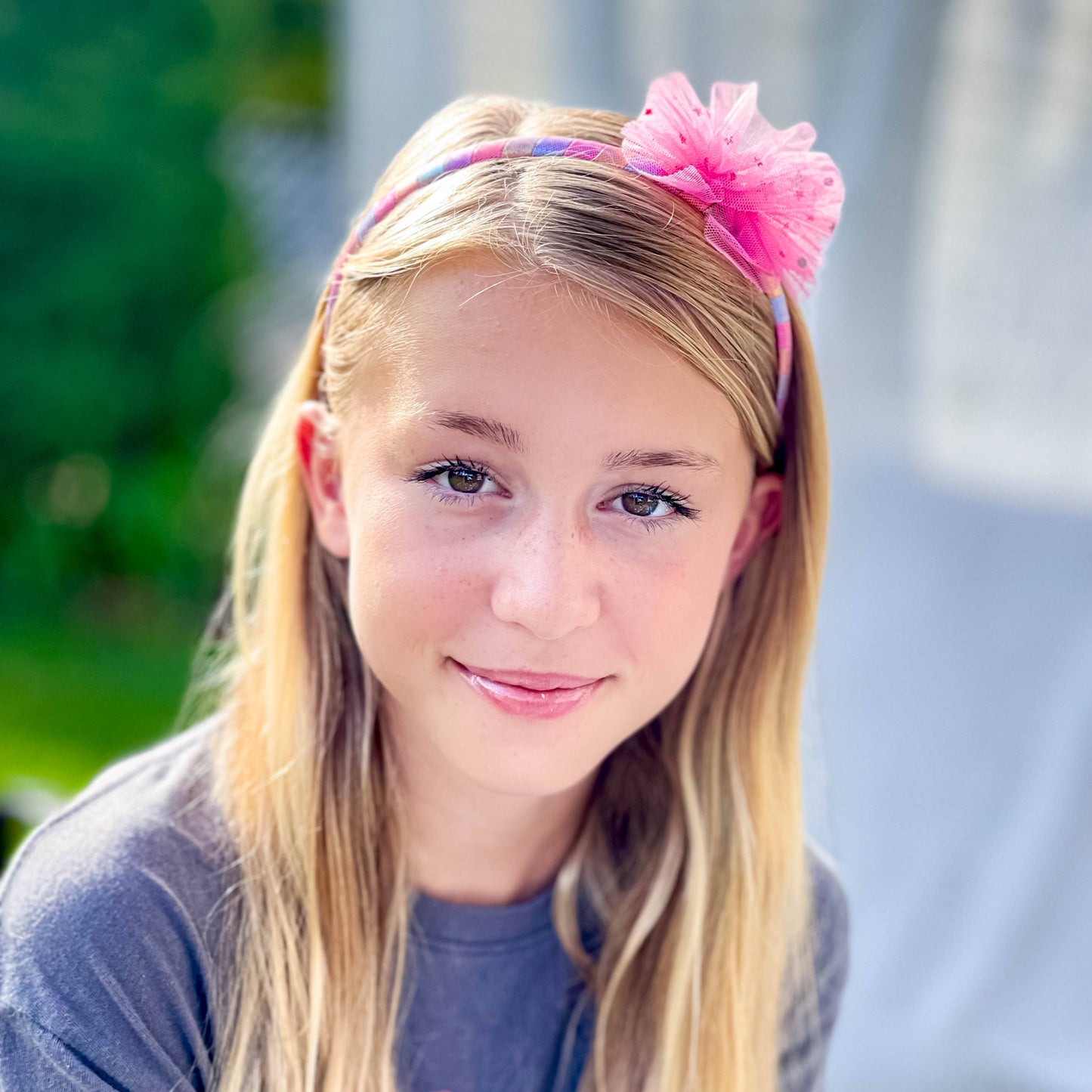 34 Headbands for Kids & Free Acrylic Accessories Display