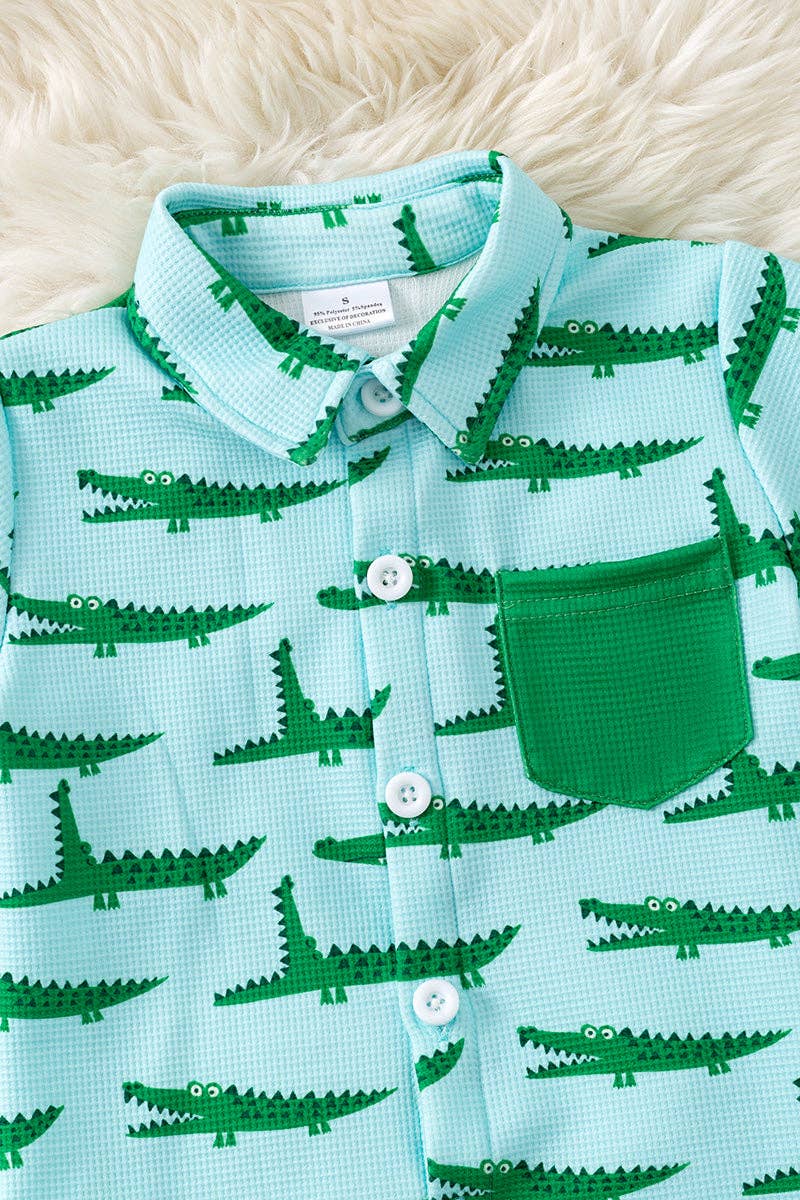 Cute crocodile printed on blue button up shirt and matching shorts. OFB60043 AMY