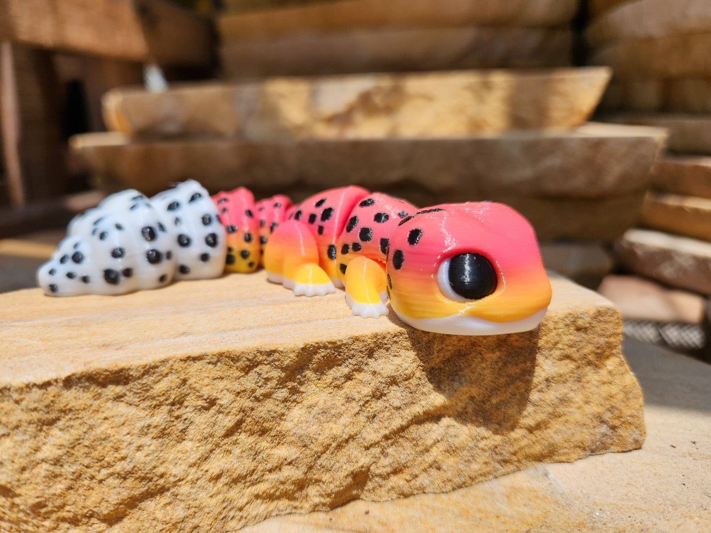 Spotted Gecko Fidget - Articulated Nature Gift