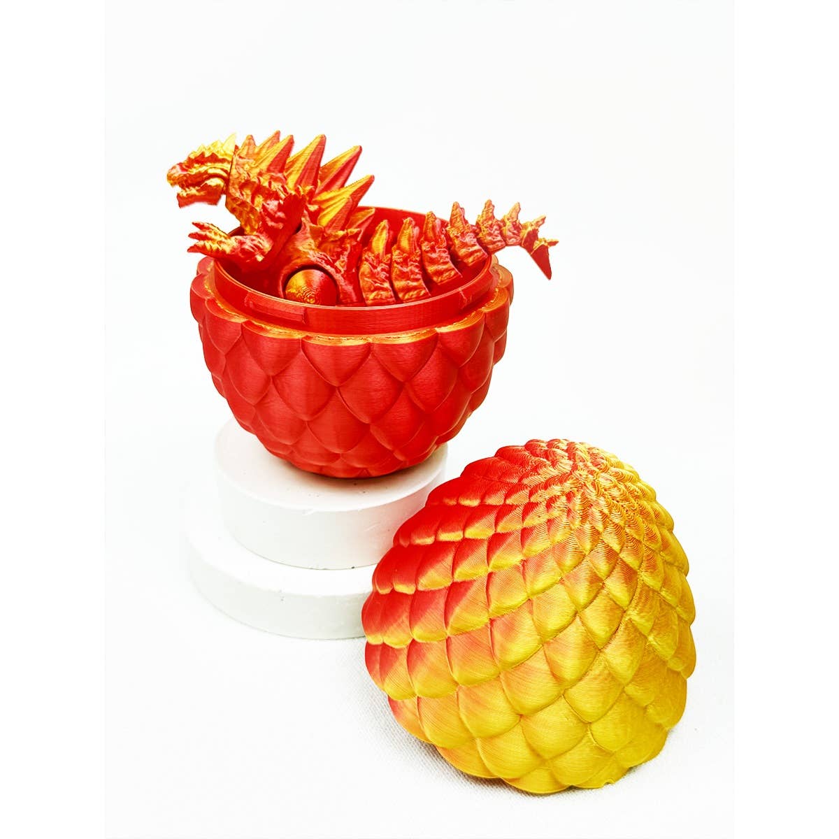 3D Printed Dinosaur in surprising Egg Set