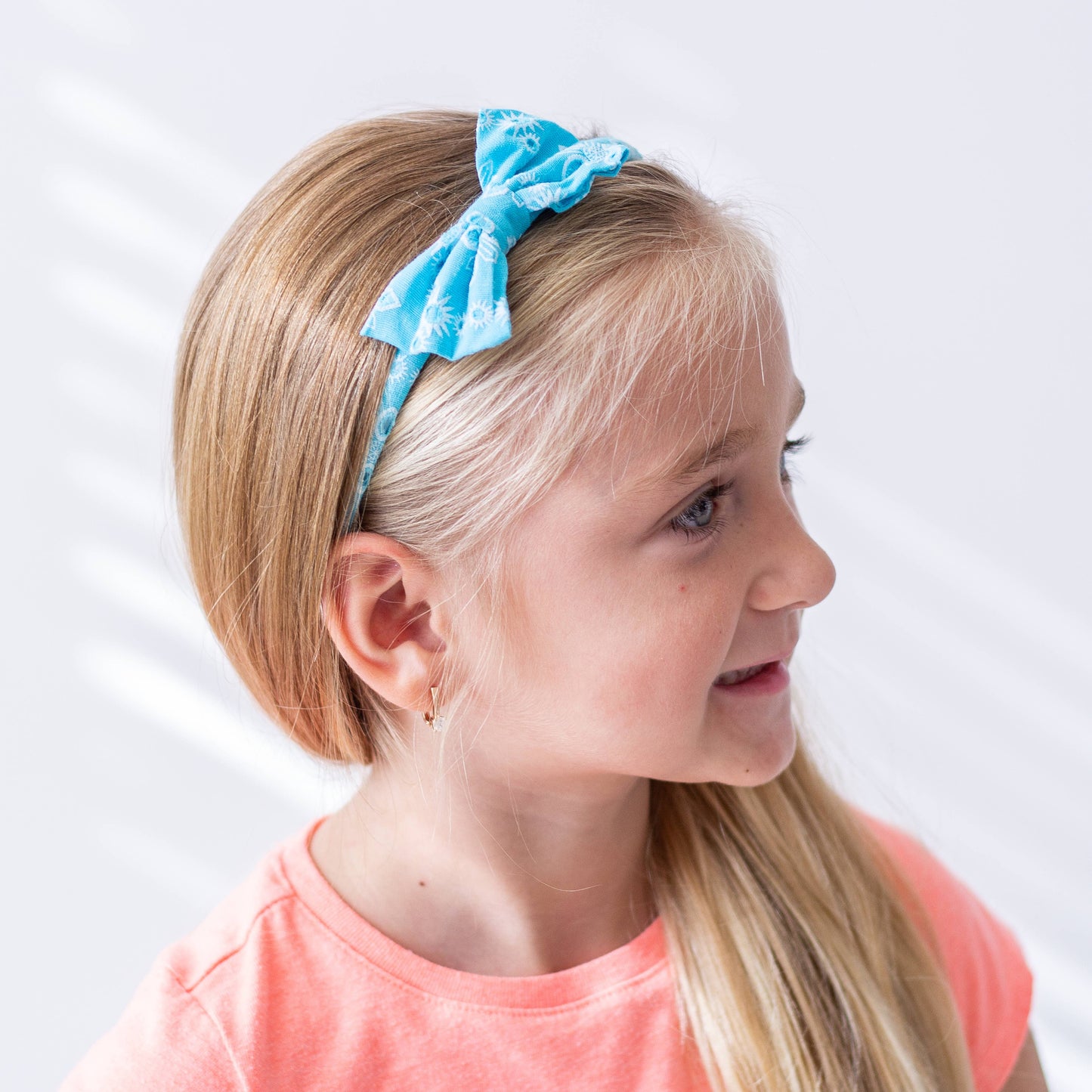 34 Headbands for Kids & Free Acrylic Accessories Display