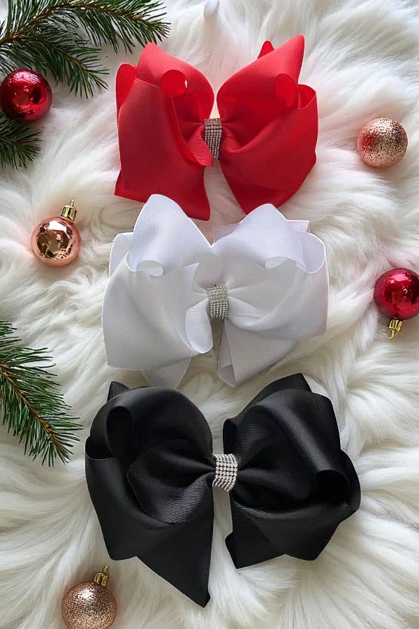 White double layer rhinestone bow (set of 4pcs for $10.00)