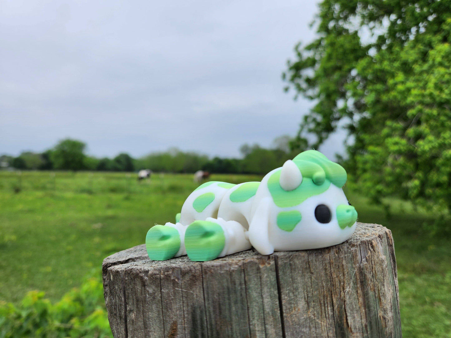 Cow Pals- Chunky Articulated Fidget