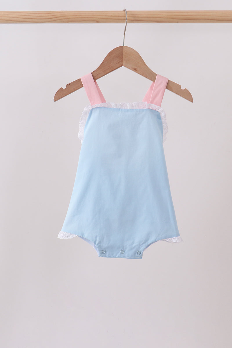 Blue ribbon ruffle bow bubble