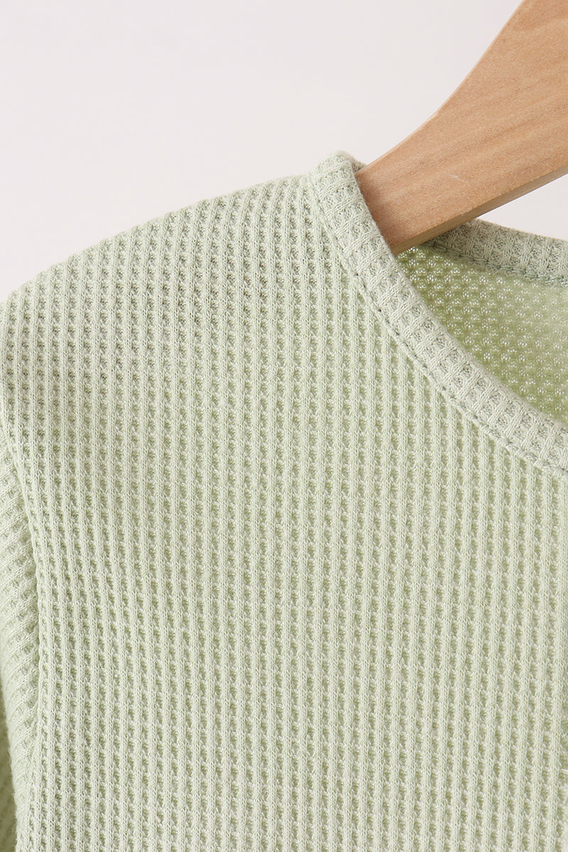 Green scalloped pants set
