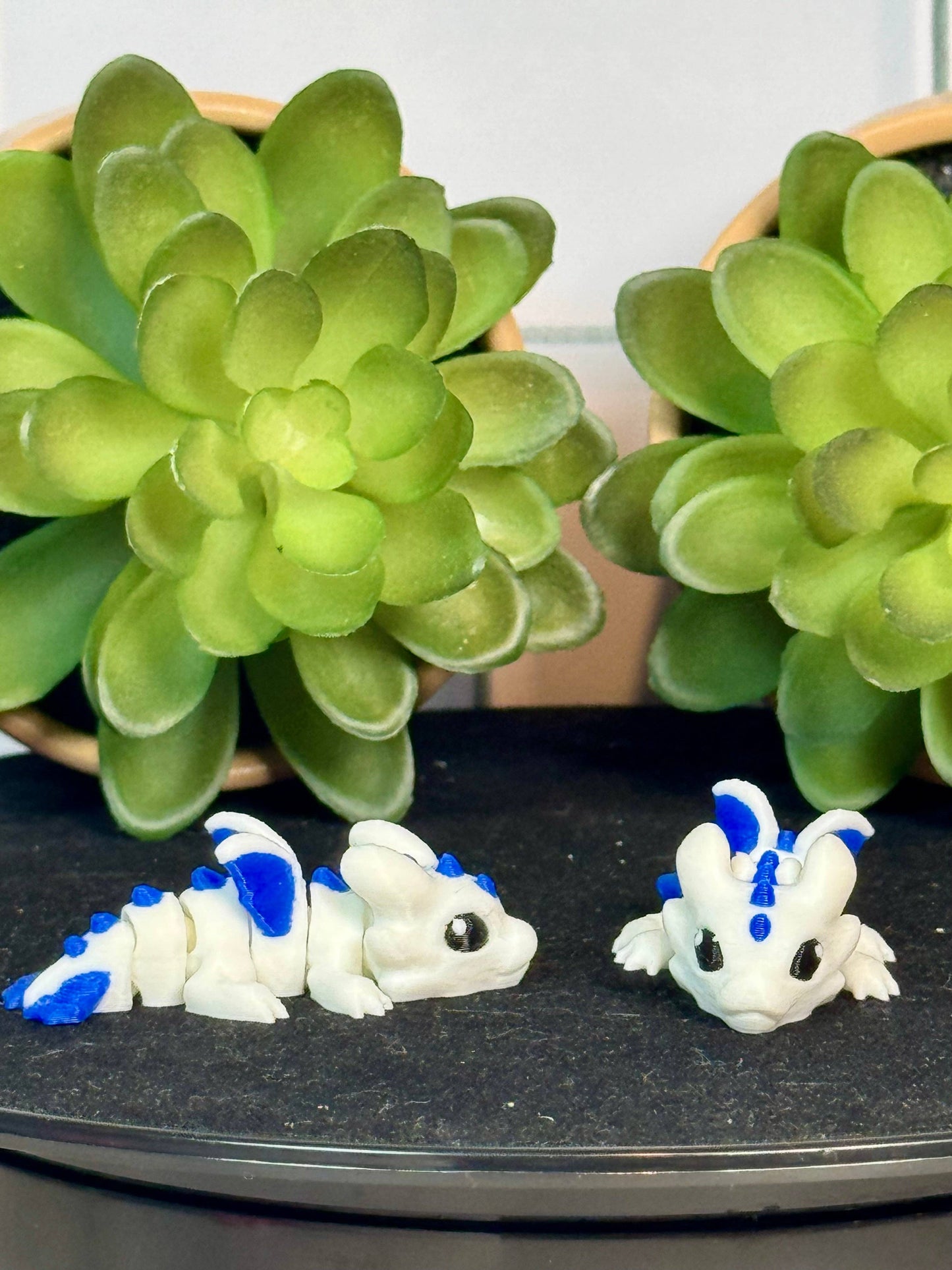 Dragon (White and Blue) • Mini 3D Printed Articulated Animal • Flexi Animals • Pocket Pets • Pocket Pals • Desk Pets