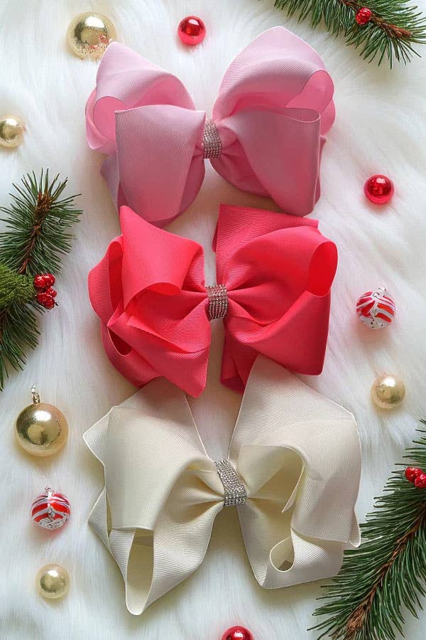 White double layer rhinestone bow (set of 4pcs for $10.00)